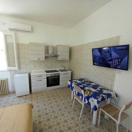 Santa Maria Al Bagno Villa Галатоне Екстериор снимка