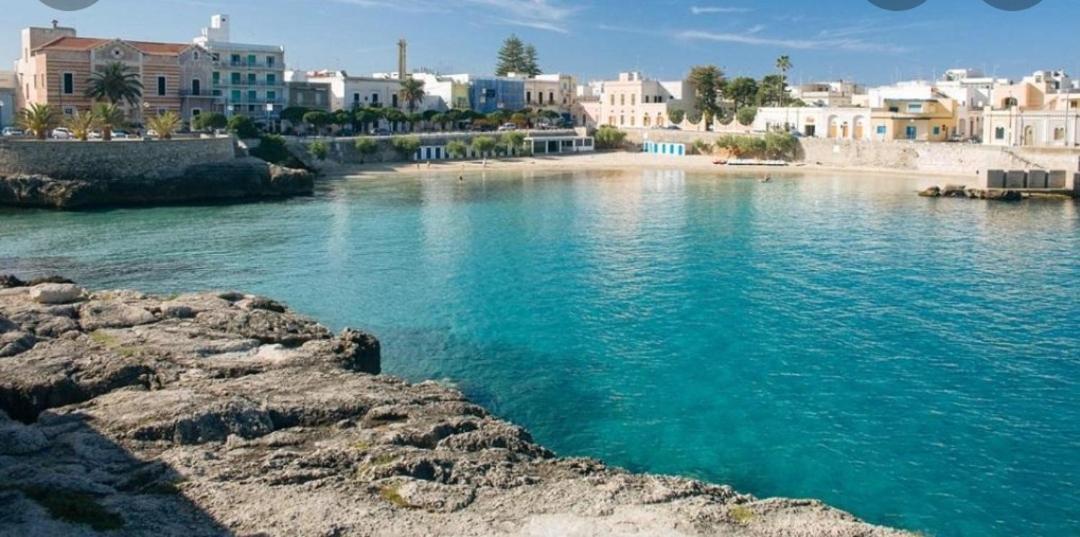 Santa Maria Al Bagno Villa Галатоне Екстериор снимка
