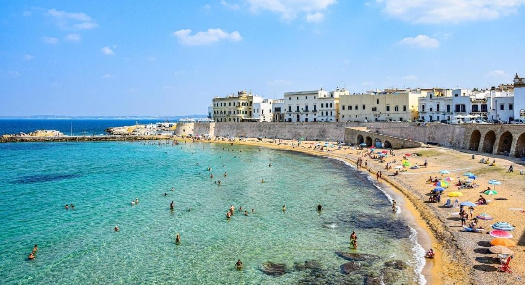 Santa Maria Al Bagno Villa Галатоне Екстериор снимка