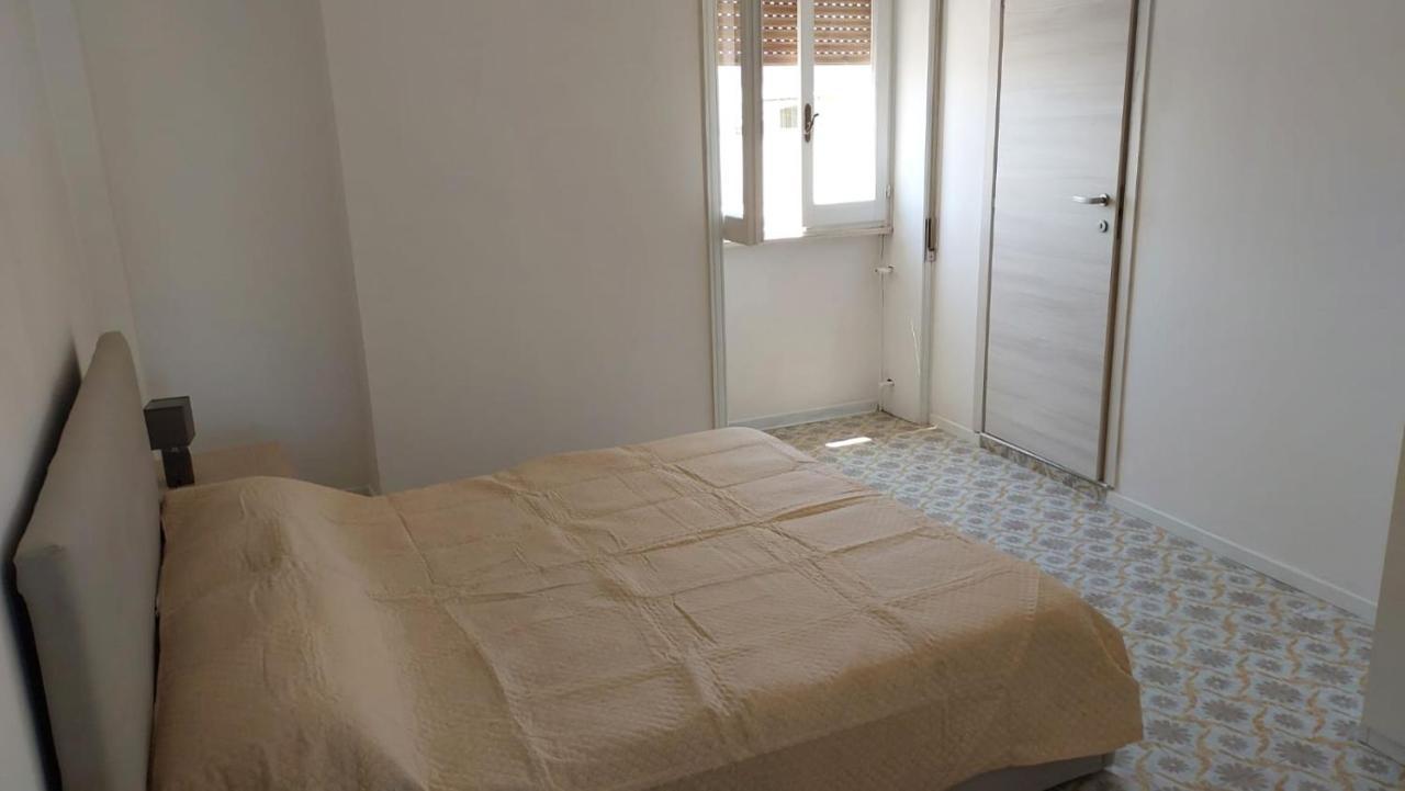 Santa Maria Al Bagno Villa Галатоне Екстериор снимка