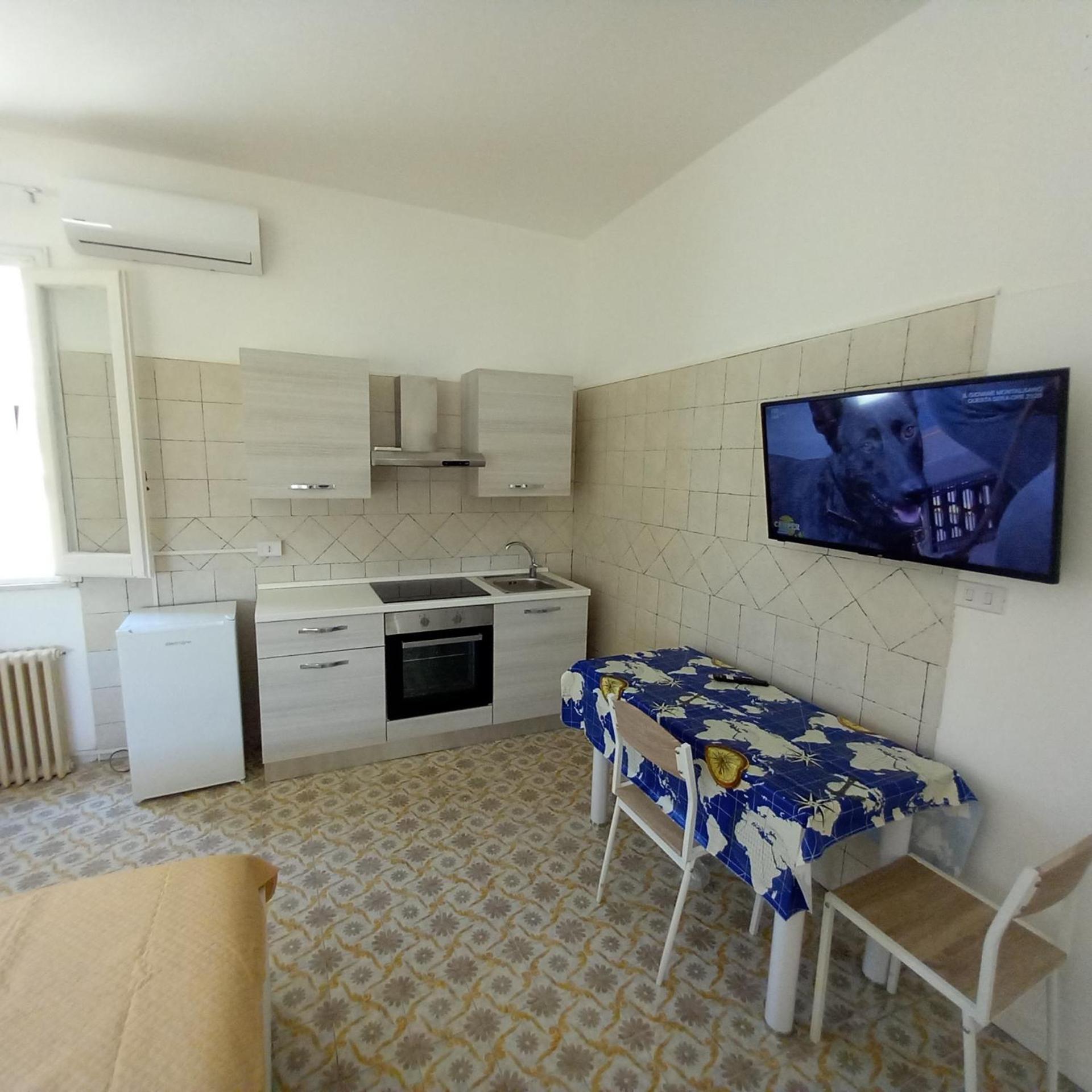 Santa Maria Al Bagno Villa Галатоне Екстериор снимка