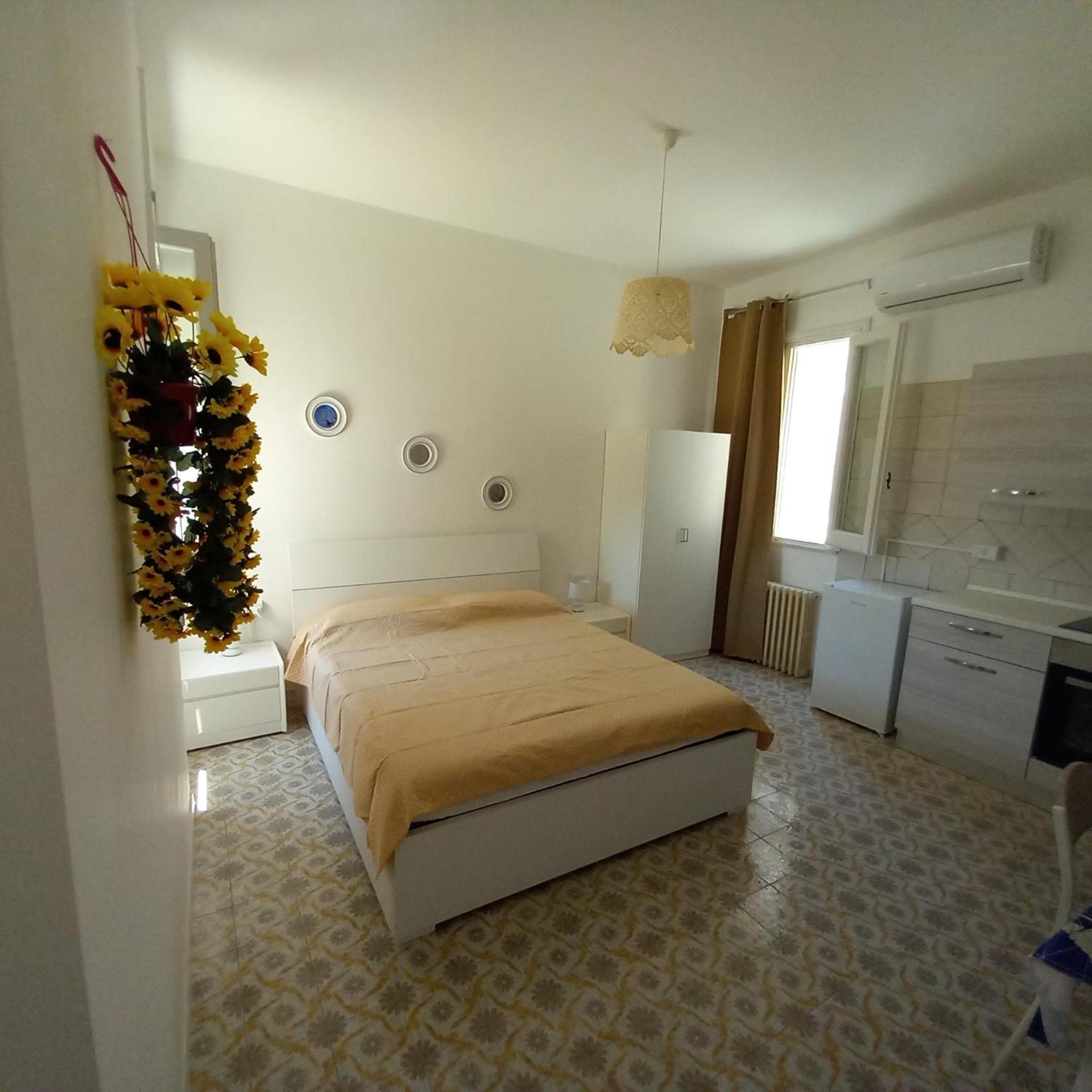 Santa Maria Al Bagno Villa Галатоне Екстериор снимка